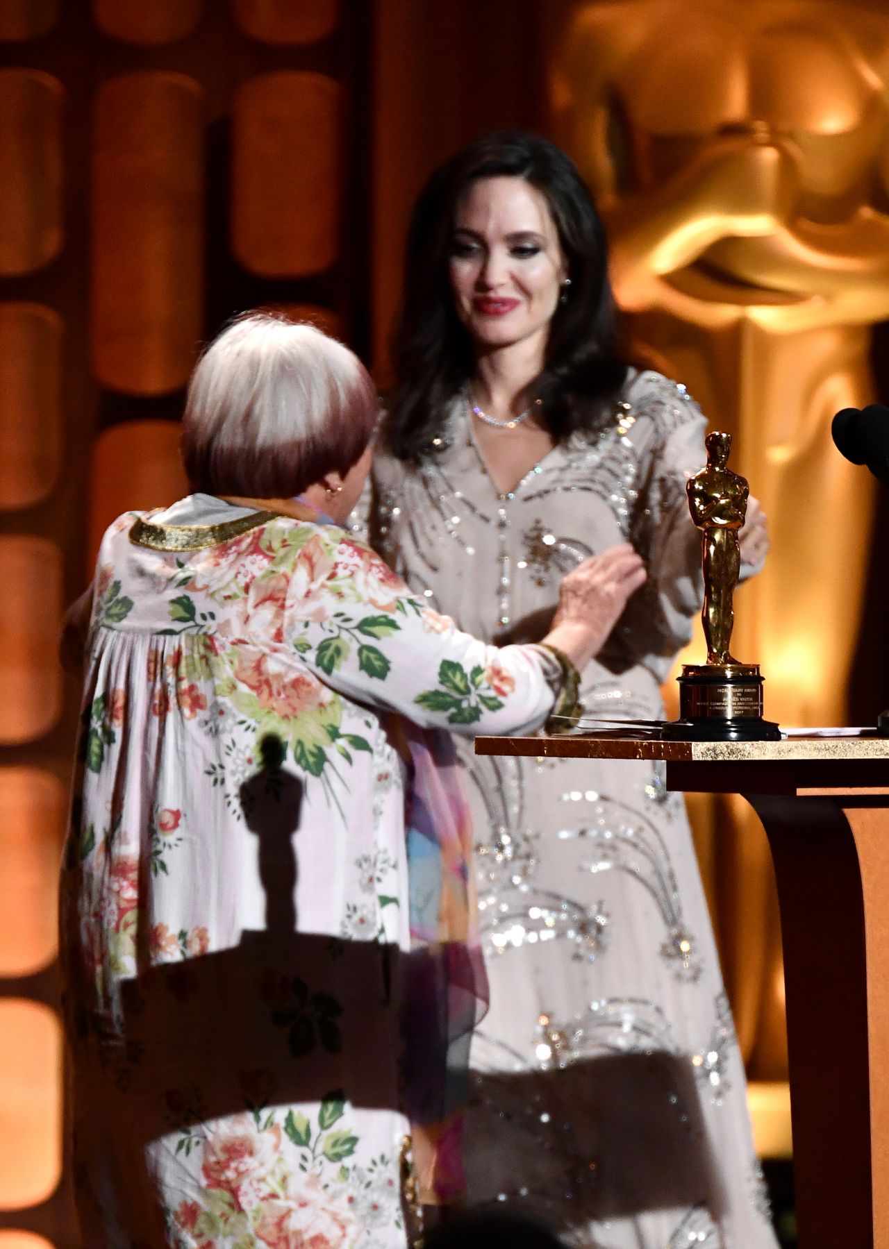 https://theworldtoday.net/wp-content/uploads/2023/12/angelina-jolie-governors-awards-2017-in-hollywood-2.jpg